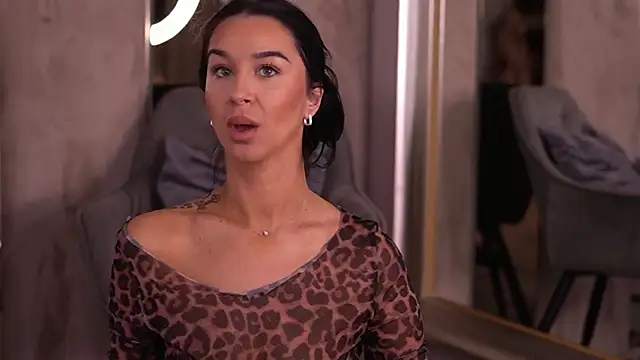 FrancescaDante online show from March 14, 2026, 7:03 am