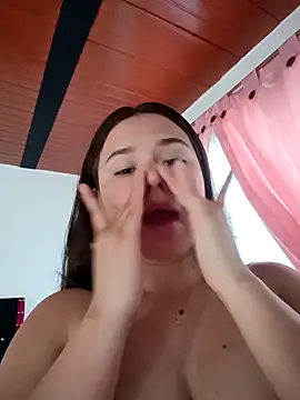 Isa Acosta online show from March 6, 2026, 12:22 pm