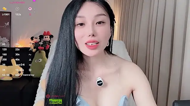 Snapshot of Xiatian520_ chatting on February 2, 2026, 7:24 pm Xiatian520 online show from February 2, 2026, 7:24 pm