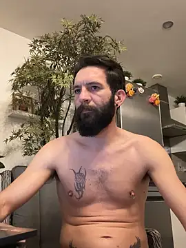 Michel huge online show from November 30, 2025, 8:04 am