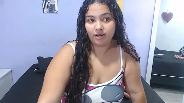 penelope gucci1 online show from October 24, 2025, 11:42 am