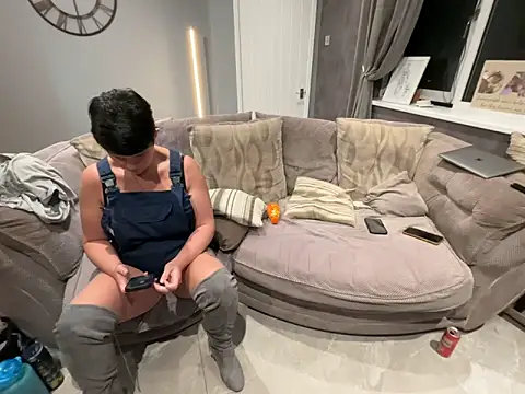 backdoorgalore4you online show from March 5, 2026, 10:16 pm