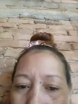 marinita13 online show from July 9, 2026, 1:32 pm