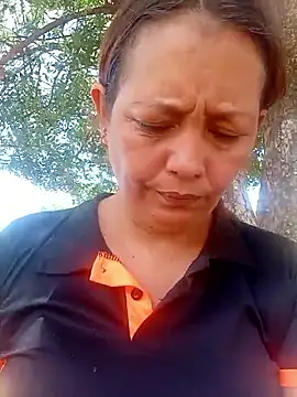 marinita13 online show from June 21, 2026, 4:35 pm