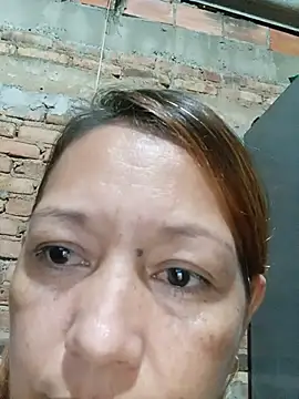marinita13 online show from June 11, 2026, 12:32 am