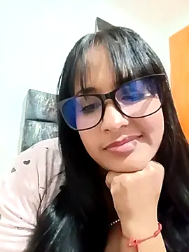 Madame Deborass online show from March 13, 2026, 7:52 pm