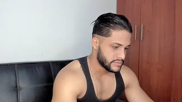 Snapshot of Pier_Simons chatting on October 30, 2025, 7:06 am Pier Simons online show from October 30, 2025, 7:06 am