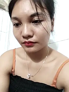 Snapshot of Duyen02 chatting on October 11, 2025, 5:25 pm Duyen02 online show from October 11, 2025, 5:25 pm