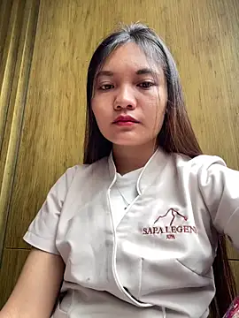 Snapshot of Duyen02 chatting on October 9, 2025, 3:29 am Duyen02 online show from October 9, 2025, 3:29 am