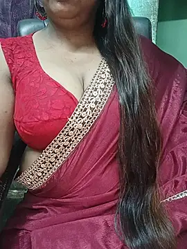 Snapshot of Bhanu-Sharma chatting on August 5, 2026, 4:28 am Bhanu-Sharma online show from August 5, 2026, 4:28 am
