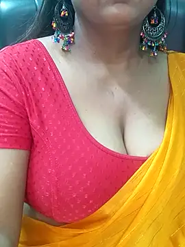 Snapshot of Bhanu-Sharma chatting on June 25, 2026, 3:15 am Bhanu-Sharma online show from June 25, 2026, 3:15 am
