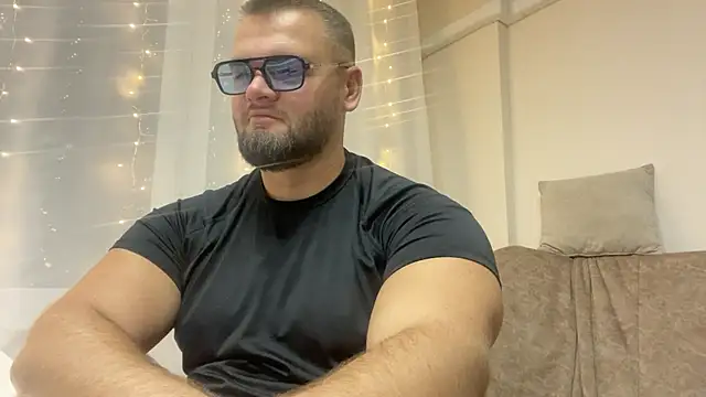 BrianJohnson  online show from January 16, 2026, 6:45 pm