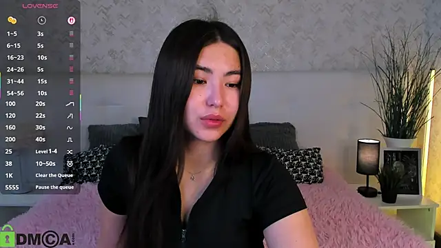 Megan Williamms online show from October 22, 2025, 12:54 am