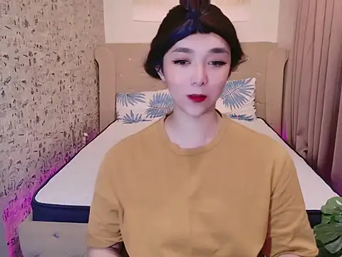 Ts-yoshi online show from November 18, 2025, 10:40 am