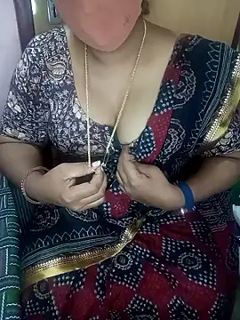 Snapshot of Jessi_25 chatting on February 23, 2026, 9:10 am Jessi 25 online show from February 23, 2026, 9:10 am