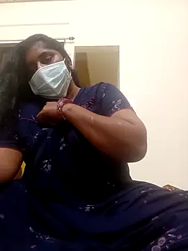 Jessi 25 online show from November 26, 2025, 10:21 pm