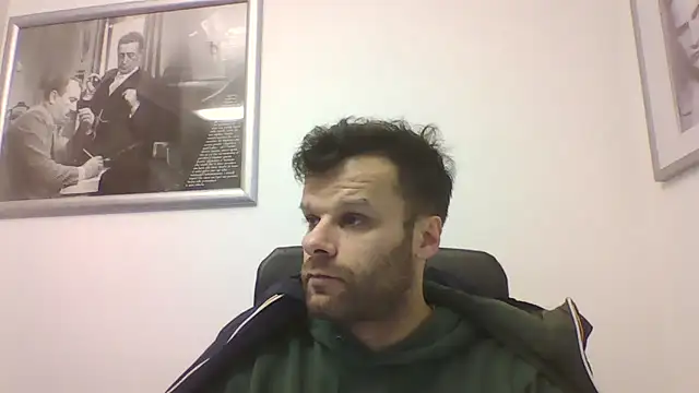 Snapshot of FROCETTO93 chatting on January 7, 2026, 9:25 am FROCETTO93 online show from January 7, 2026, 9:25 am