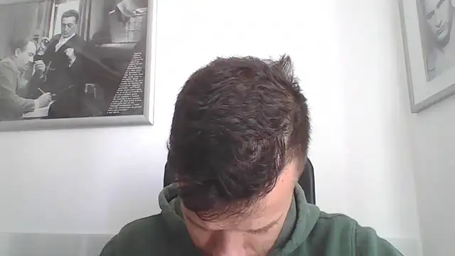 Snapshot of FROCETTO93 chatting on April 9, 2026, 12:44 pm FROCETTO93 online show from April 9, 2026, 12:44 pm