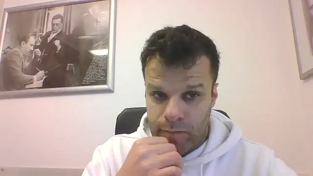 Snapshot of FROCETTO93 chatting on April 2, 2026, 7:48 am FROCETTO93 online show from April 2, 2026, 7:48 am