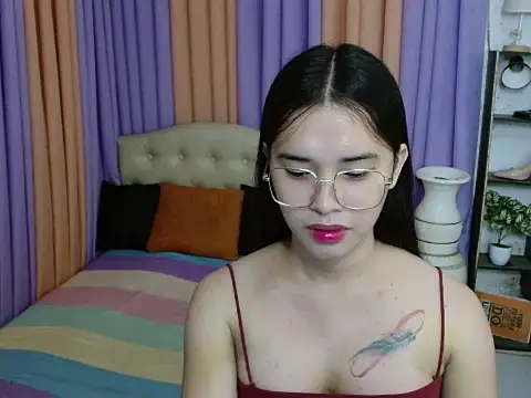 SeductiveAppleTS online show from December 16, 2025, 5:44 am