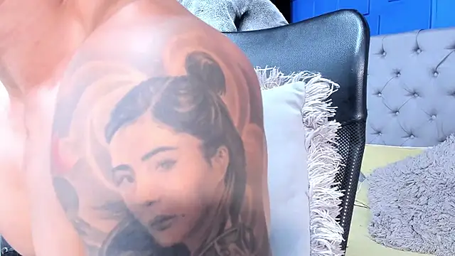 andres-clark92 online show from October 8, 2025, 6:08 pm