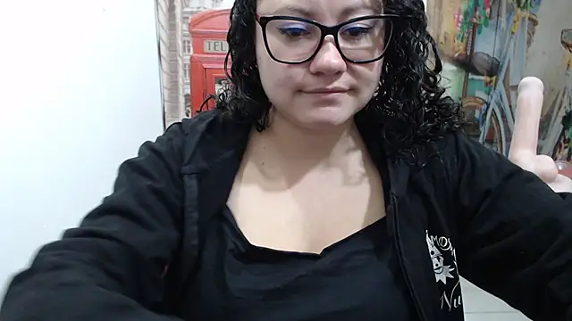 Snapshot of greeneyes_nurse chatting on October 2, 2025, 3:43 am greeneyes nurse online show from October 2, 2025, 3:43 am