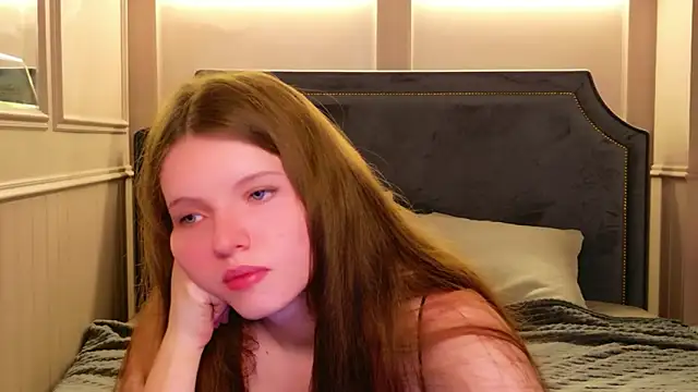 Snapshot of Gaby_Essen chatting on February 20, 2026, 8:44 pm Gaby Essen online show from February 20, 2026, 8:44 pm