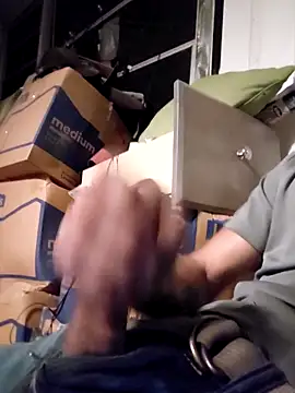 Hungwell1515 online show from October 11, 2025, 10:49 am