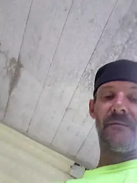 Hungwell1515 online show from June 5, 2026, 12:04 am