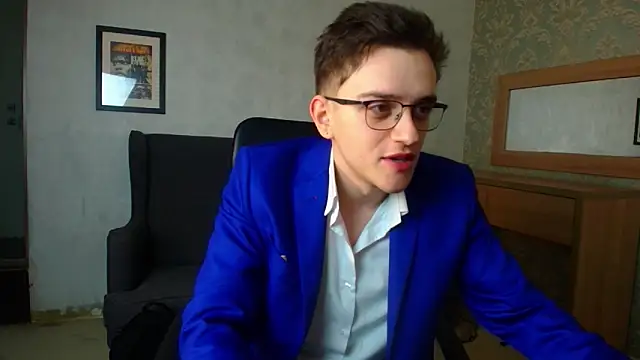 FelixStarkk online show from December 21, 2025, 5:42 am