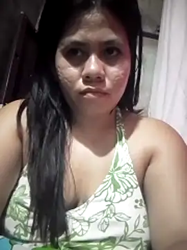Snapshot of phoenix_1994 chatting on June 1, 2026, 9:14 pm phoenix 1994 online show from June 1, 2026, 9:14 pm