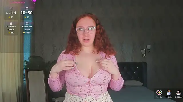 ellie coy  online show from March 22, 2026, 1:23 pm