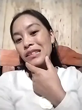 Maipm18 online show from October 7, 2025, 2:56 am