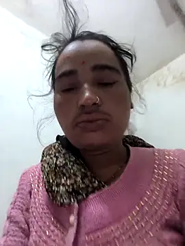 Snapshot of Hot_raaani chatting on February 3, 2026, 11:43 pm Hot raaani online show from February 3, 2026, 11:43 pm