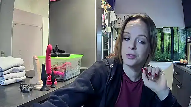 SexyMilf 37 online show from October 9, 2025, 7:58 pm