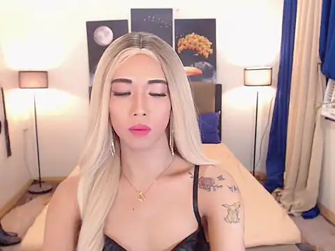 PreciousAmore online show from November 11, 2025, 10:21 am