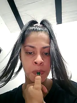 Snapshot of daliataleboficiall chatting on October 27, 2025, 7:37 pm daliataleboficiall online show from October 27, 2025, 7:37 pm