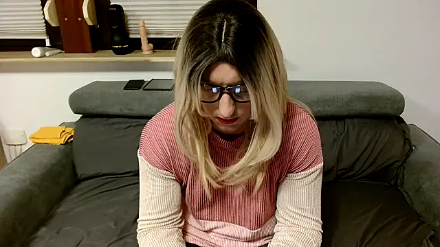 Snapshot of sina_sun25 chatting on November 8, 2025, 8:12 pm sina sun25 online show from November 8, 2025, 8:12 pm