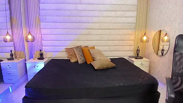 Snapshot of keytinthomson_ chatting on February 7, 2026, 6:49 pm keytinthomson online show from February 7, 2026, 6:49 pm