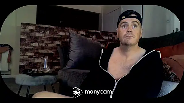 methpiggy online show from September 21, 2025, 10:37 pm