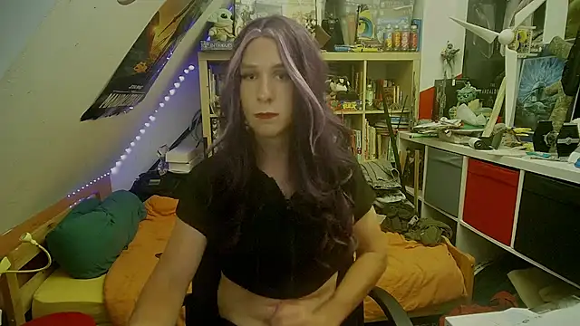 irisonlysexy online show from July 23, 2026, 9:55 pm