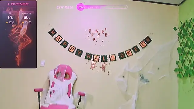 Karen Ariass online show from October 29, 2025, 3:33 pm