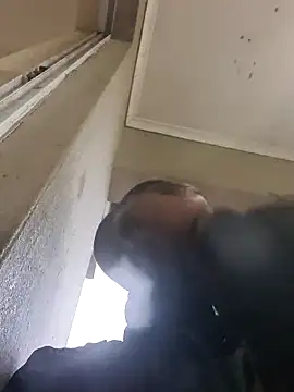 sex-machanic online show from November 28, 2025, 3:28 am