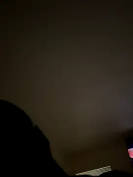 Snapshot of Dolla-Billlz chatting on October 15, 2025, 12:24 pm Dolla-Billlz online show from October 15, 2025, 12:24 pm