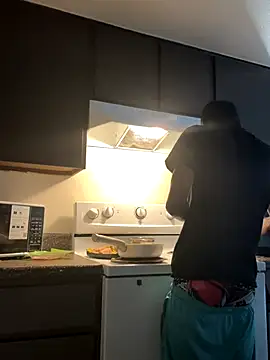 Snapshot of Dolla-Billlz chatting on November 9, 2025, 10:47 pm Dolla-Billlz online show from November 9, 2025, 10:47 pm