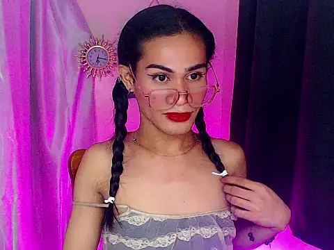 bellalot online show from December 20, 2025, 1:08 am