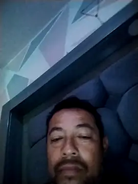 secretodepareja69 online show from February 23, 2026, 10:43 pm