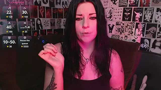 Kvopa online show from October 9, 2025, 8:09 pm