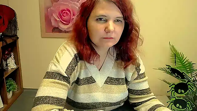 TwoBigSuns online show from October 22, 2025, 7:52 am