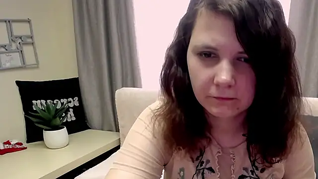 TwoBigSuns online show from May 8, 2026, 7:23 am
